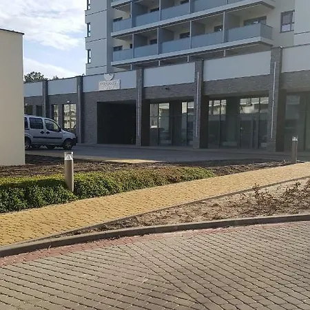 Aquamarina Onyx 109 * 米兹多洛杰