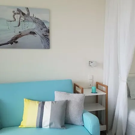 Aquamarina Onyx 109 アパート